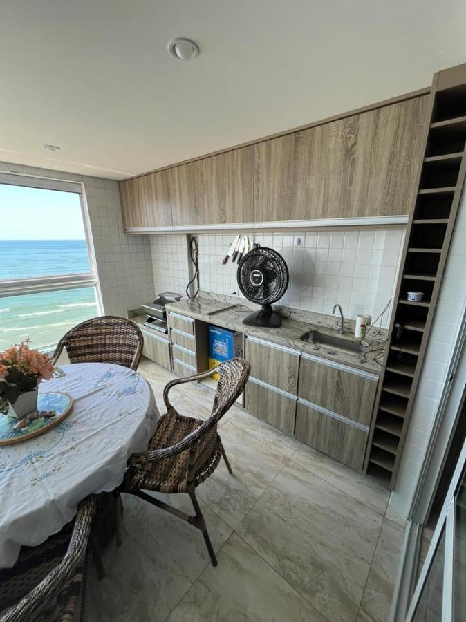 Apartment Com Vista O Mar Pe Na Areia *